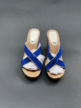 Load image into Gallery viewer, Sandals Women&#39;s Blue Gold Open Toe
