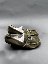 Load image into Gallery viewer, Green Suede Wedges
