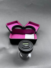 Load image into Gallery viewer, Avon Ultimate Valet and Coin Counter
