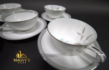 Load image into Gallery viewer, Set of 6 Tea Cups and Saucers
