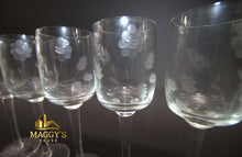 Load image into Gallery viewer, Set of 6 - Wine Tasting Glasses
