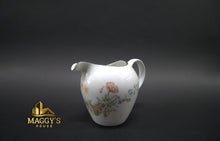 Load image into Gallery viewer, Porcelain Tea Creamer
